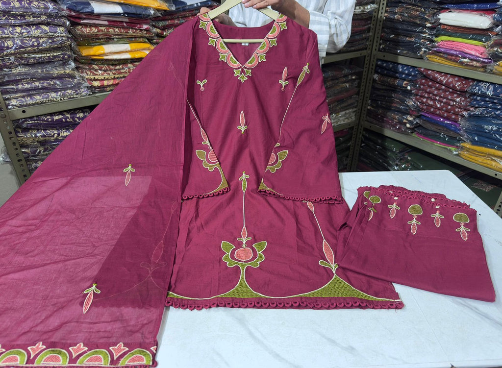 Embroidered Kurta Set