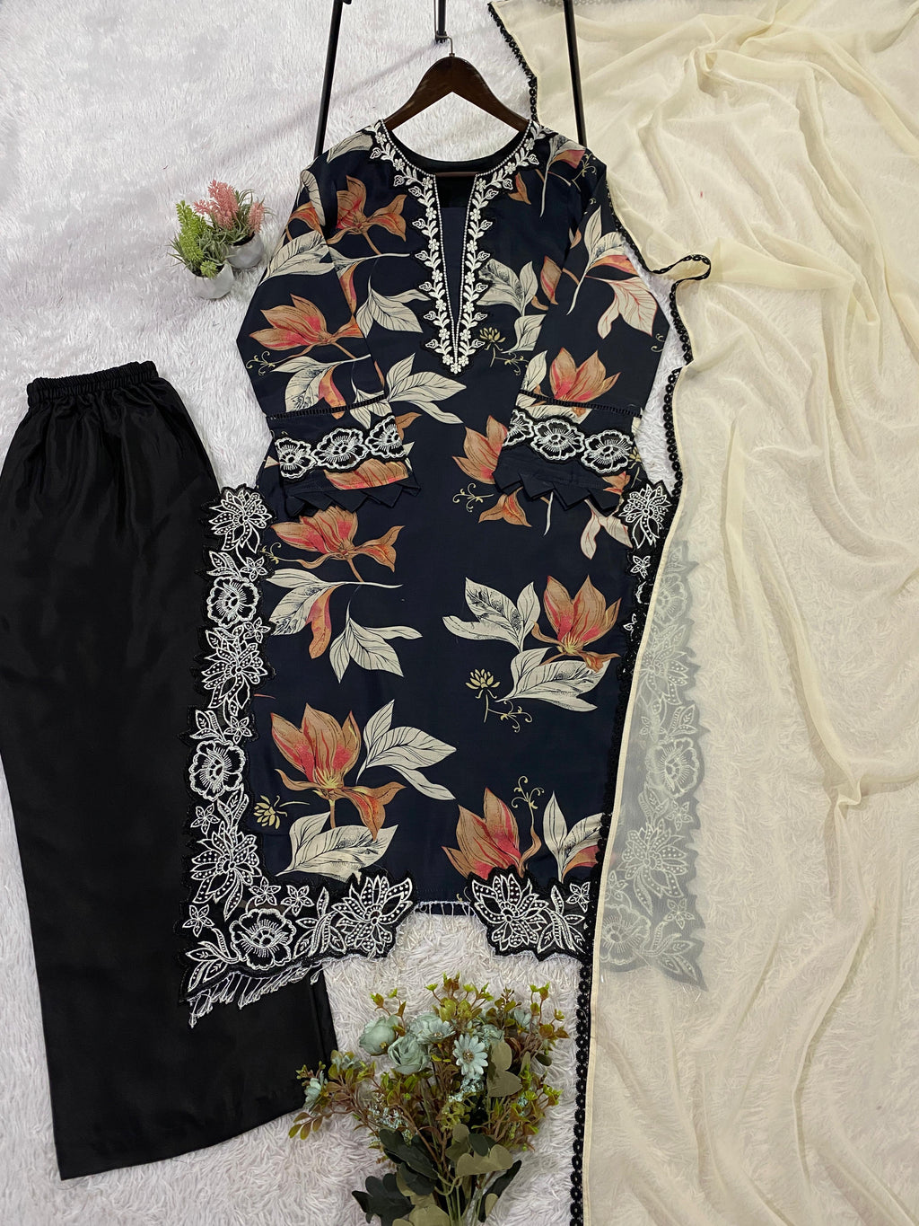 Pakistani Suit
